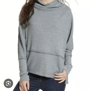 We The Free Free People Londontown Thermal Top Heather Gray Sz XS Long Sleeved